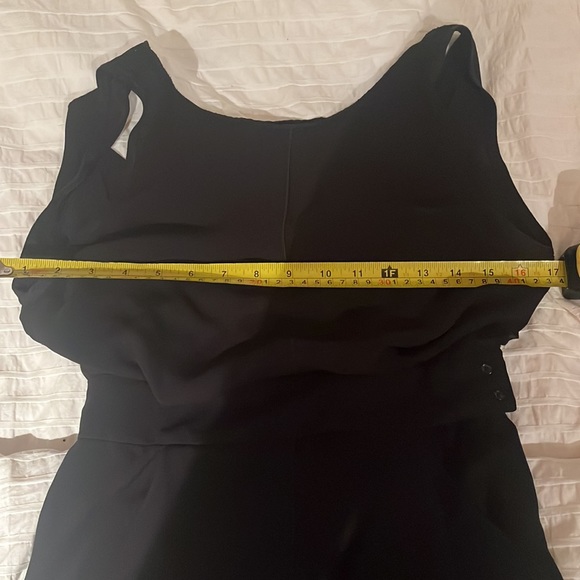 ✨HP✨ Wilfred (Aritzia) Leila Dress. Black, 2, EUC! Pockets, open back. Stunning! - Picture 9 of 12